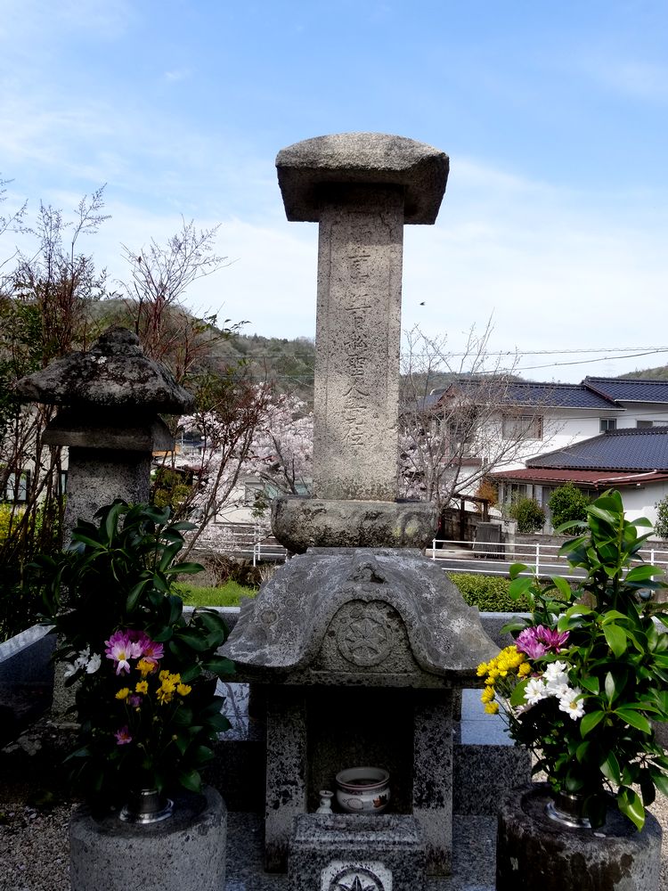本寿院日船上人